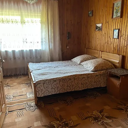 буркут Lodge *